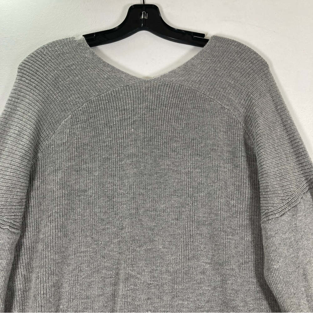 White House Black Market Women’s V Neck knit sweater gray XL wool Blend - Picture 13 of 15